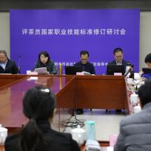 專業(yè)教育咨詢，助力學子卓越發(fā)展——廈門市集美區(qū)千臣云教育咨詢服務部